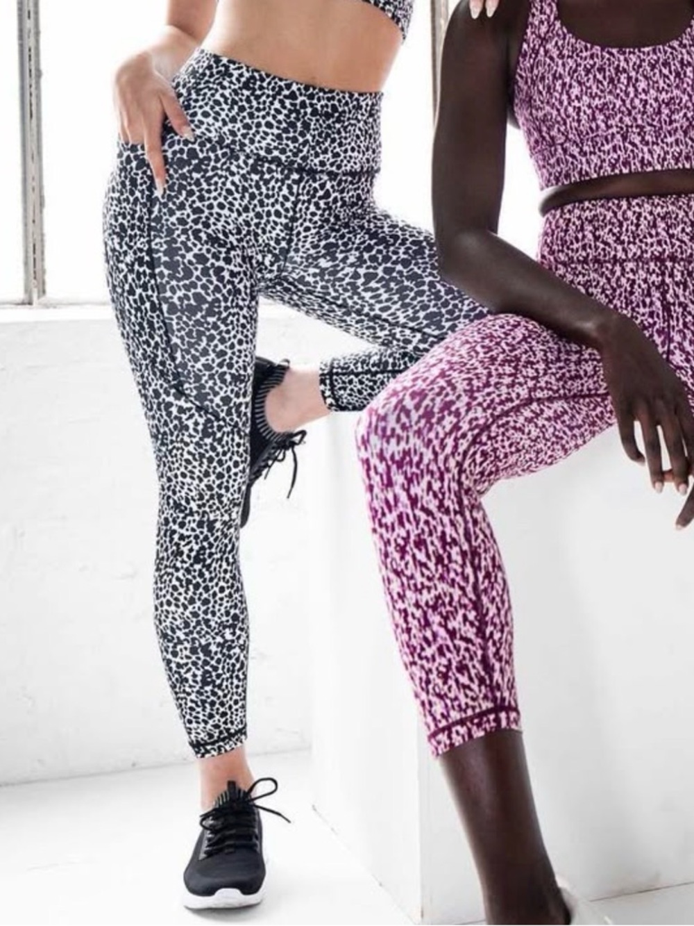 DOYOUEVEN /// Women’s Excel+ Black & White Leopard Print High-Rise Leggings